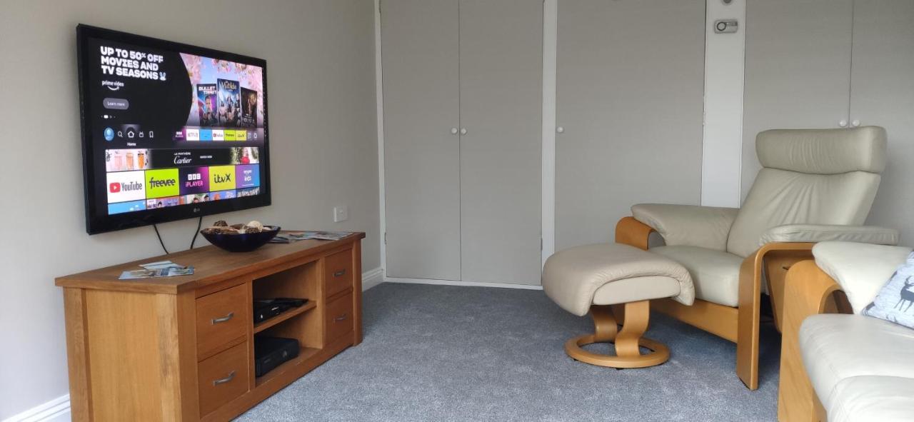 The Annex Roundaway Lodge オークハンプトン エクステリア 写真